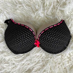 Victoria’s Secret Bombshell Adjustable Push Up bra